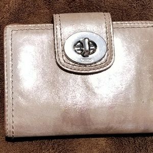 ~authentic ~ coach wallet
